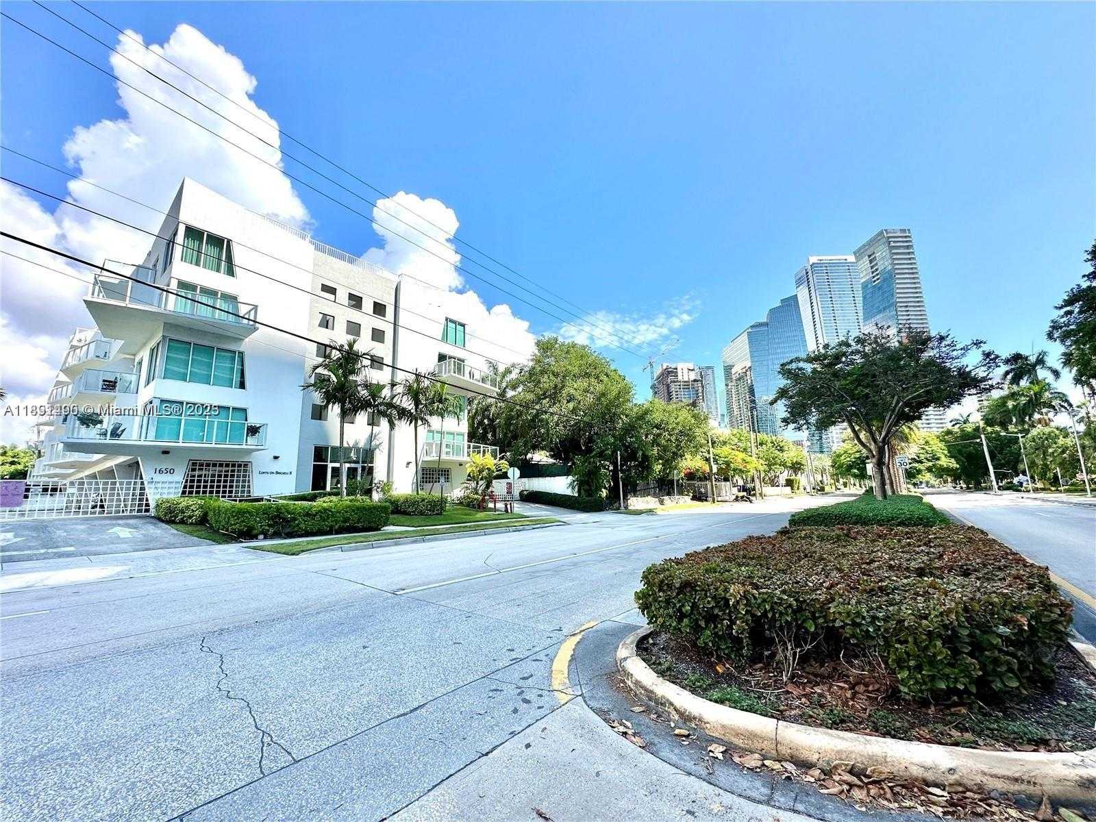 Small Image of 1650 BRICKELL AVE #203, Miami Number 2