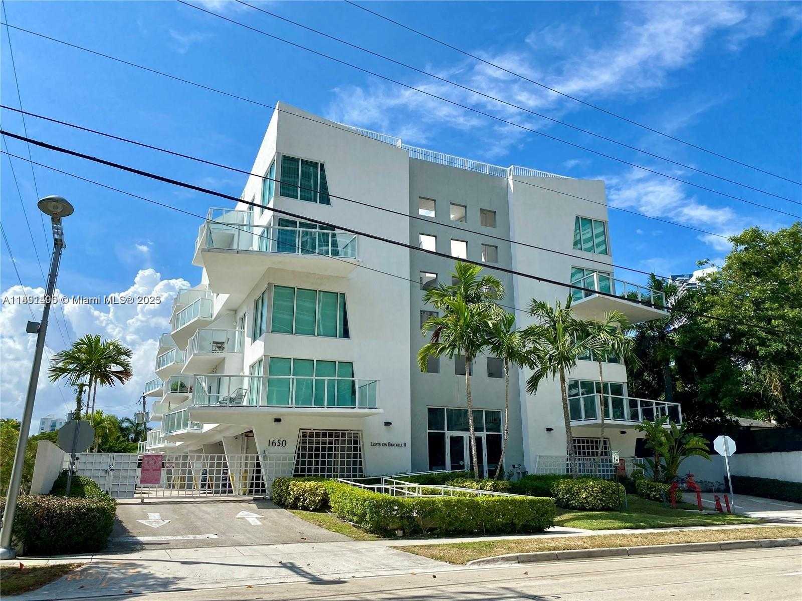 Small Image of 1650 BRICKELL AVE #203, Miami Number 3