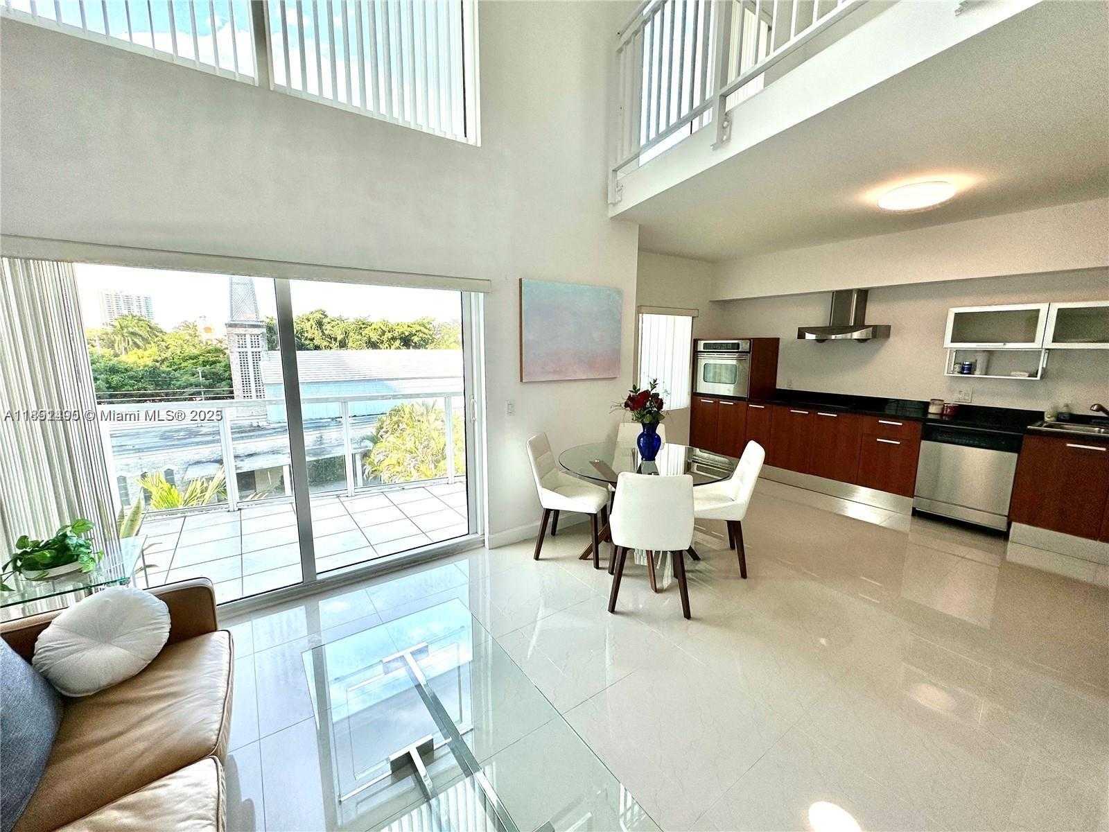 Small Image of 1650 BRICKELL AVE #203, Miami Number 8