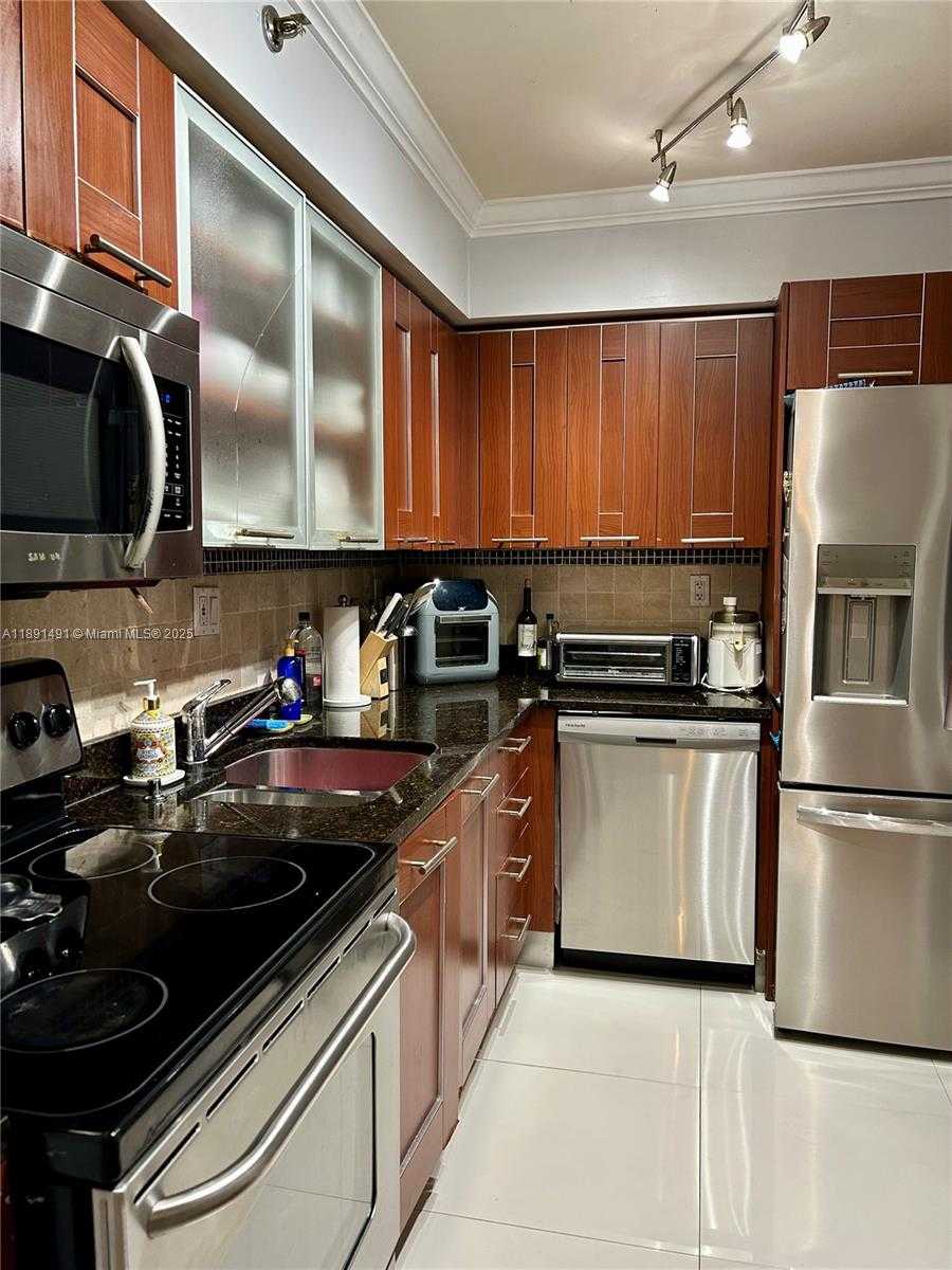 Small Image of 3300 NORTH EAST 192ND ST #1517, Aventura Number 11