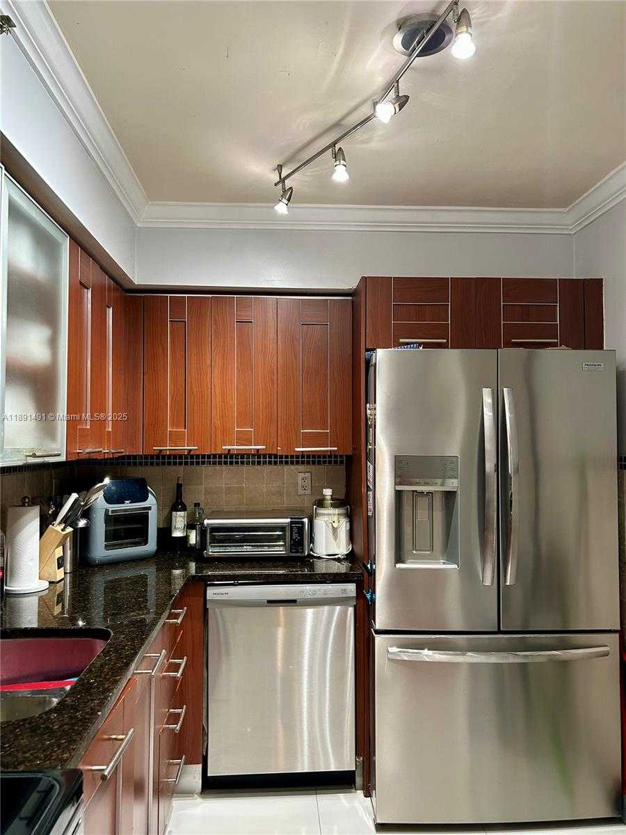 Small Image of 3300 NORTH EAST 192ND ST #1517, Aventura Number 12