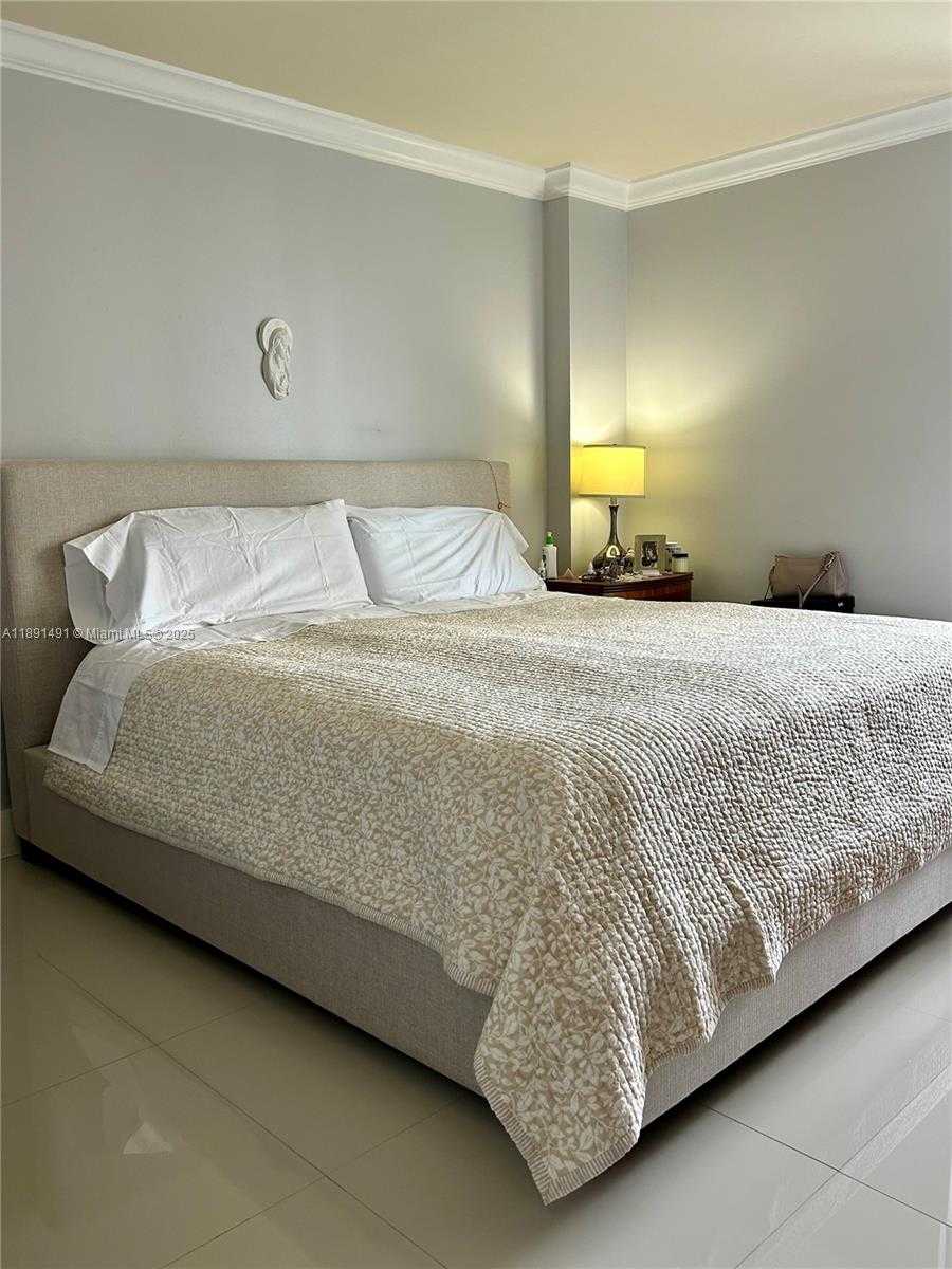 Small Image of 3300 NORTH EAST 192ND ST #1517, Aventura Number 13