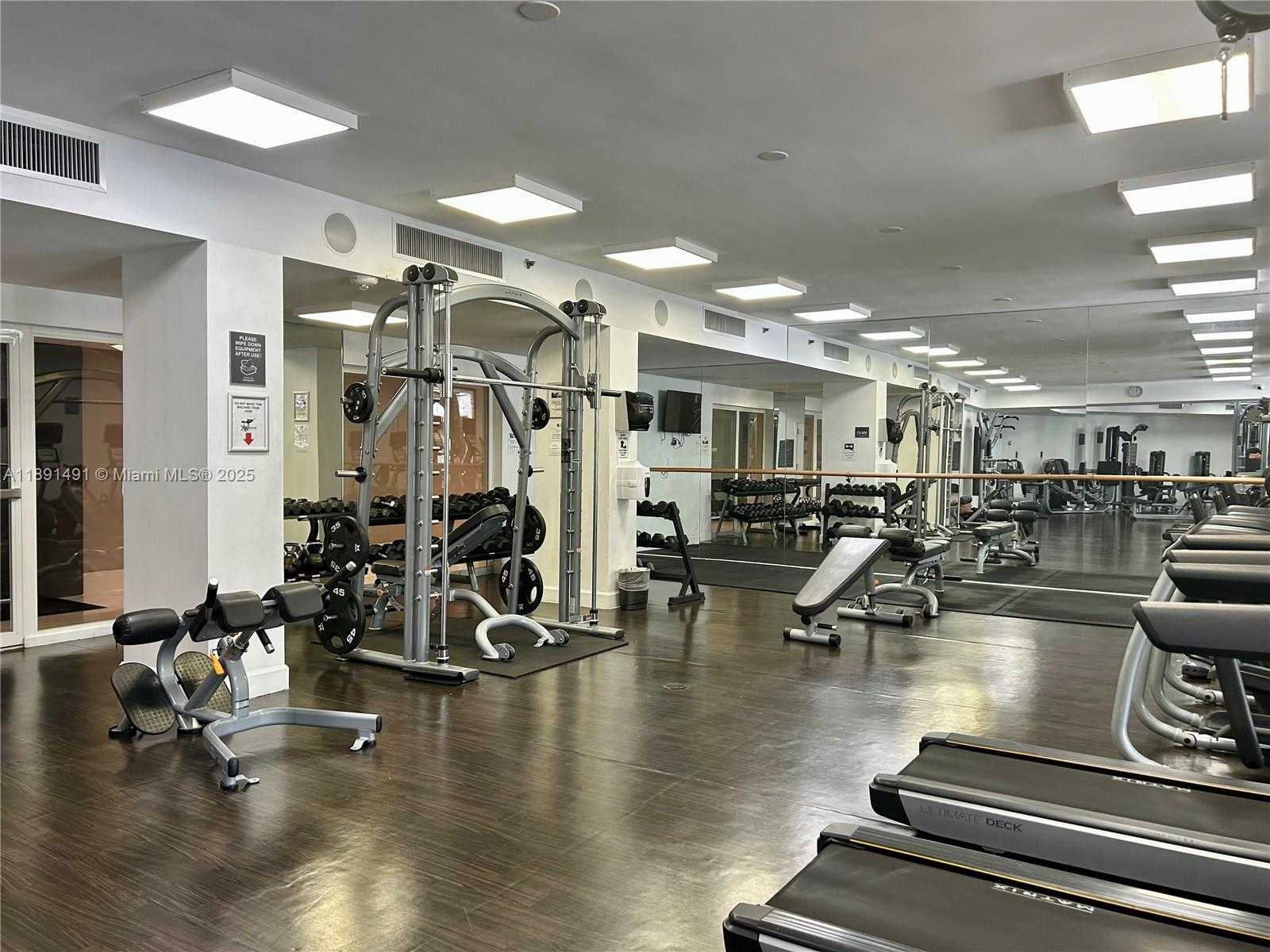 Small Image of 3300 NORTH EAST 192ND ST #1517, Aventura Number 32
