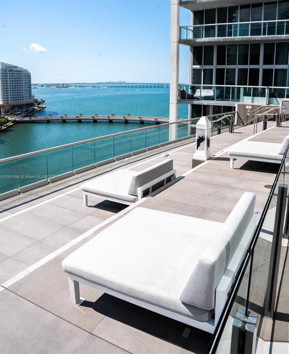 Small Image of 495 BRICKELL AVE #3706, Miami Number 12