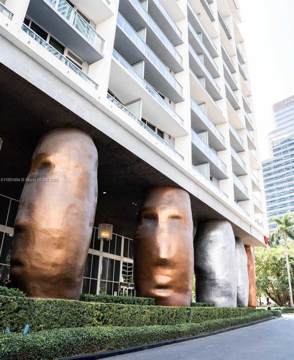 Small Image of 495 BRICKELL AVE #3706, Miami Number 15