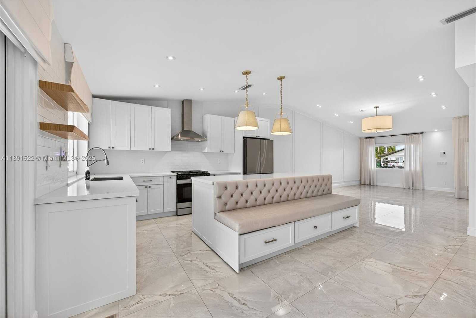 Small Image of 13280 SOUTH WEST 39TH TER, Miami Number 11