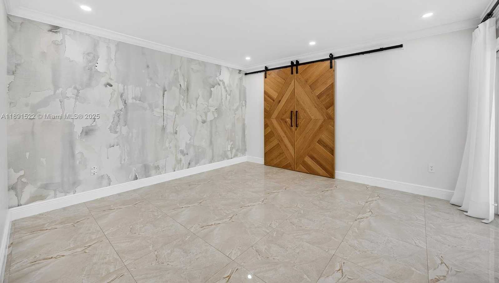 Small Image of 13280 SOUTH WEST 39TH TER, Miami Number 14