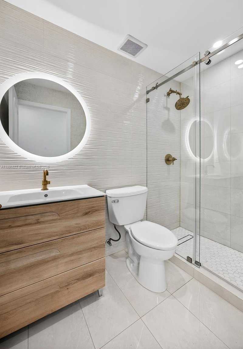 Small Image of 13280 SOUTH WEST 39TH TER, Miami Number 30