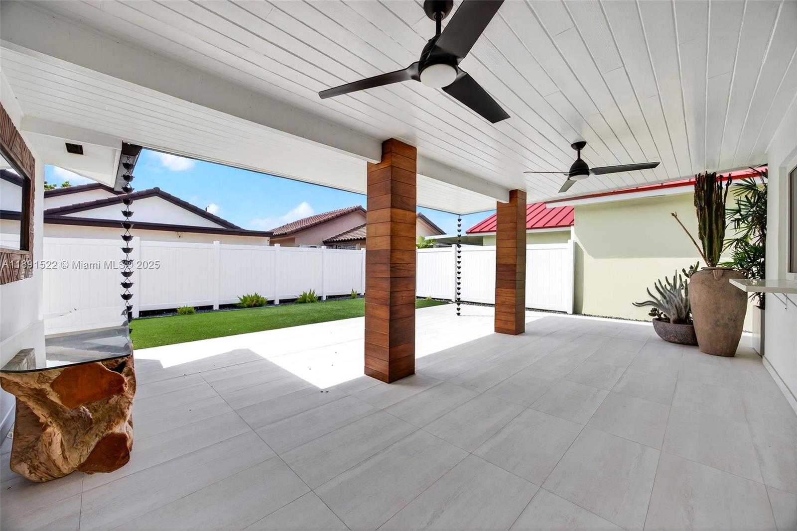 Small Image of 13280 SOUTH WEST 39TH TER, Miami Number 36