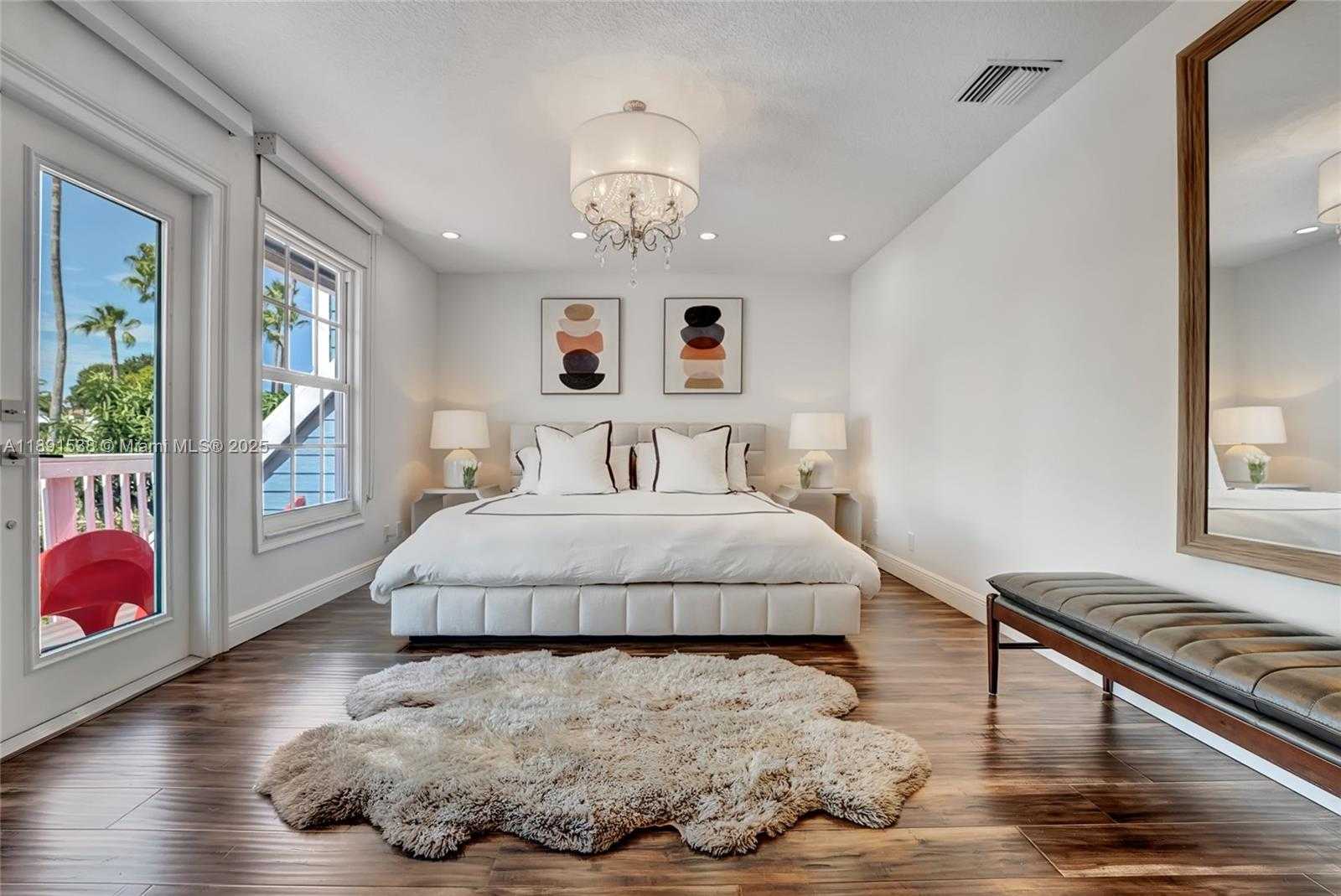 Small Image of 203 OCEAN DUNES CIR, Jupiter Number 16