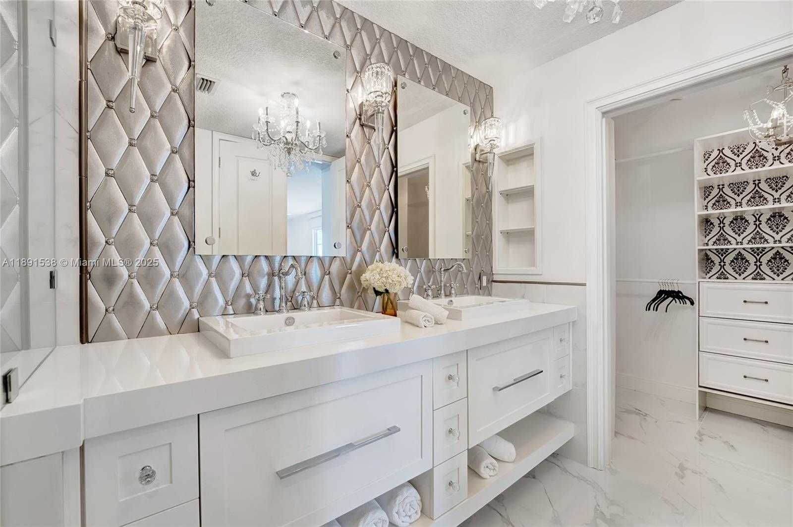 Small Image of 203 OCEAN DUNES CIR, Jupiter Number 19