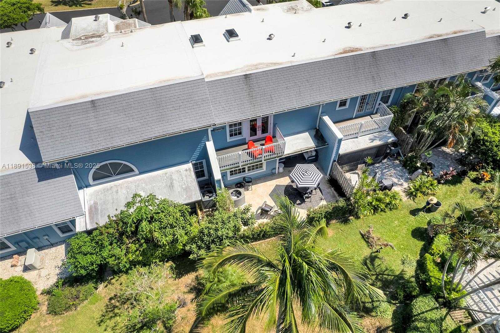 Small Image of 203 OCEAN DUNES CIR, Jupiter Number 32