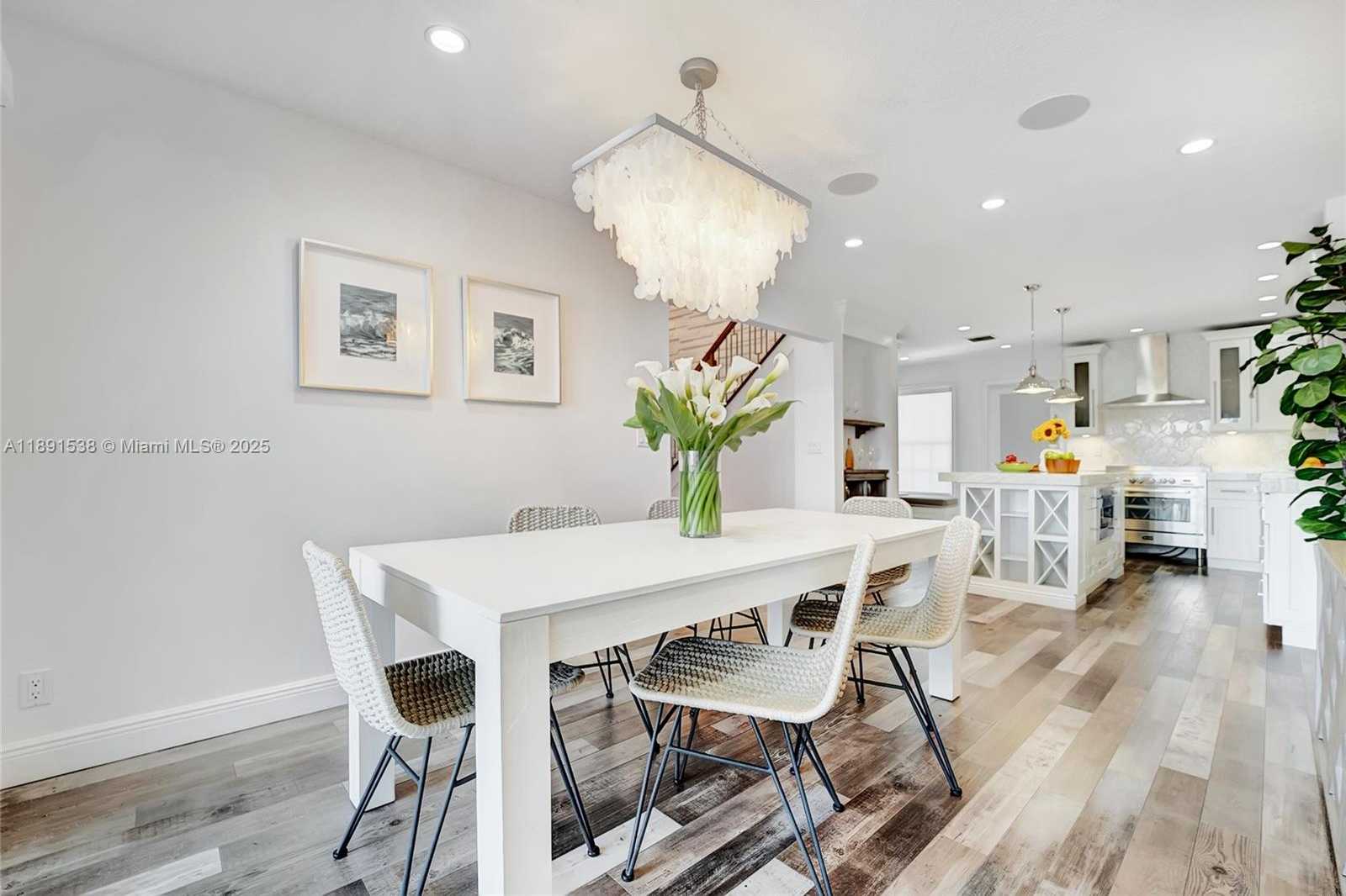 Small Image of 203 OCEAN DUNES CIR, Jupiter Number 5