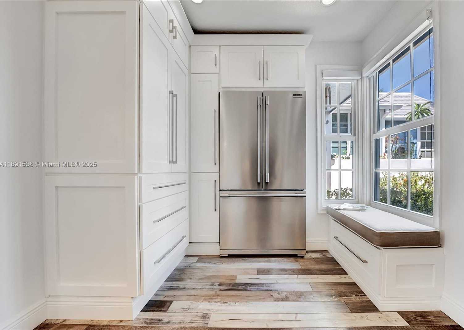 Small Image of 203 OCEAN DUNES CIR, Jupiter Number 9