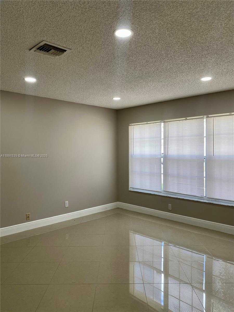 Small Image of 405 SOUTH WEST 183RD WAY, Pembroke Pines Number 14