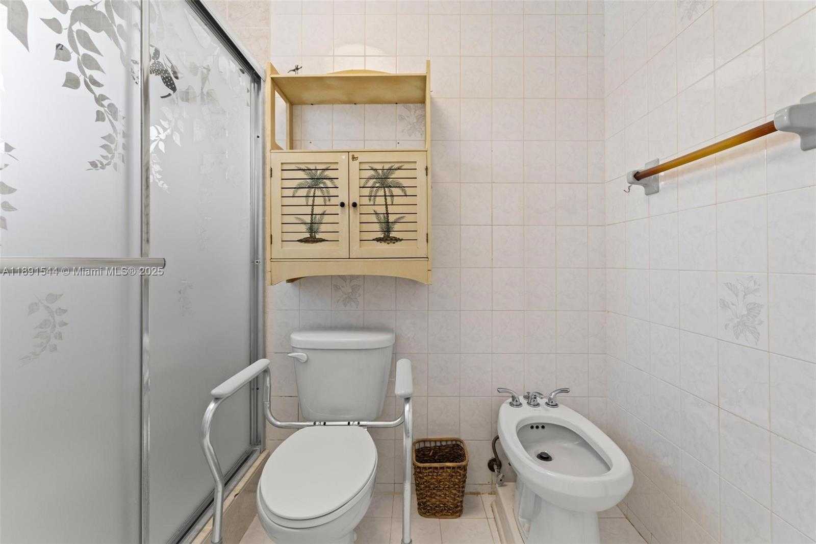 Small Image of 13400 SOUTH WEST 182ND ST, Miami Number 10