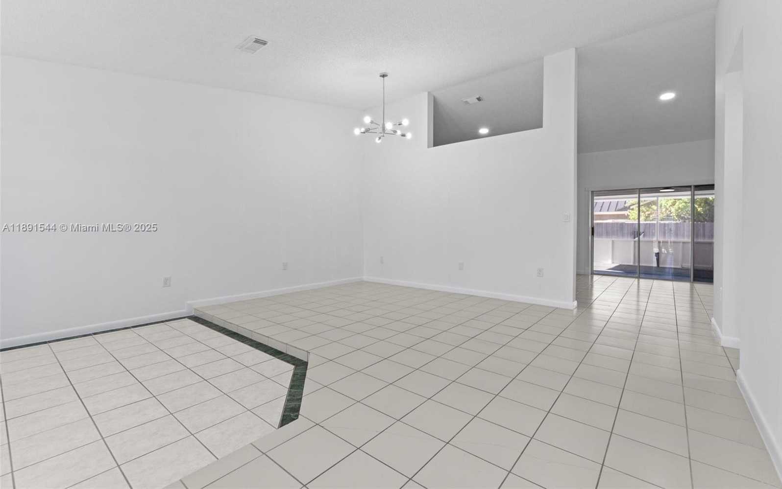 Small Image of 13400 SOUTH WEST 182ND ST, Miami Number 8