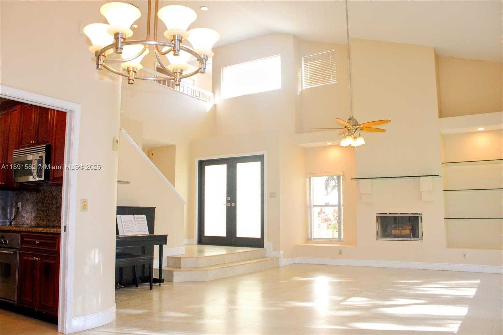 Small Image of 11151 MINNEAPOLIS DR, Cooper City Number 13