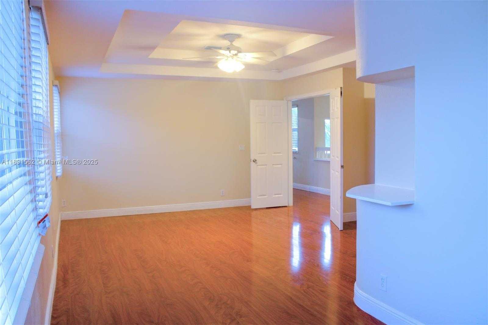 Small Image of 11151 MINNEAPOLIS DR, Cooper City Number 43