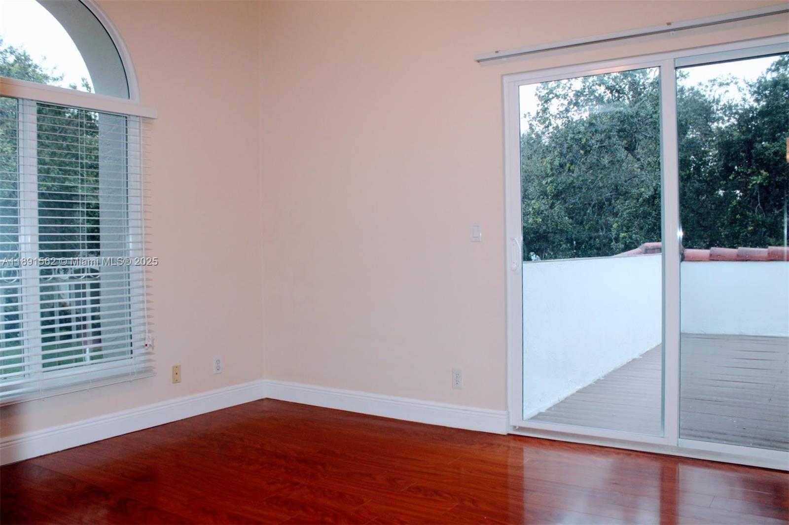 Small Image of 11151 MINNEAPOLIS DR, Cooper City Number 51