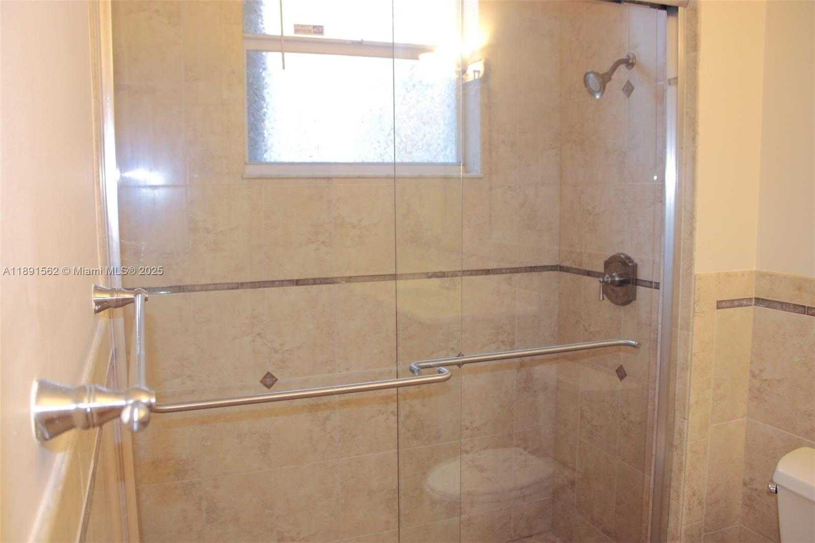 Small Image of 11151 MINNEAPOLIS DR, Cooper City Number 55