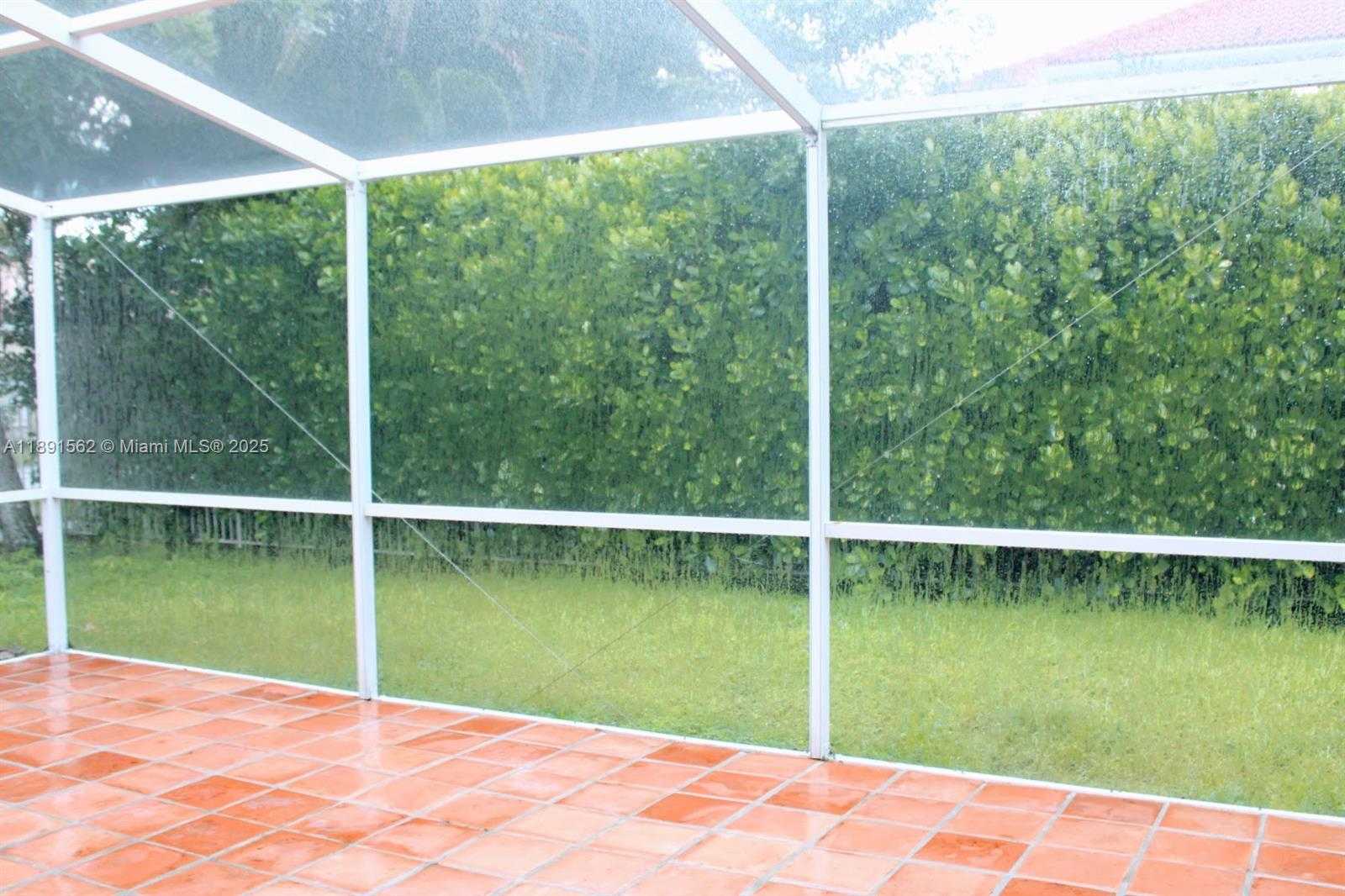 Small Image of 11151 MINNEAPOLIS DR, Cooper City Number 56