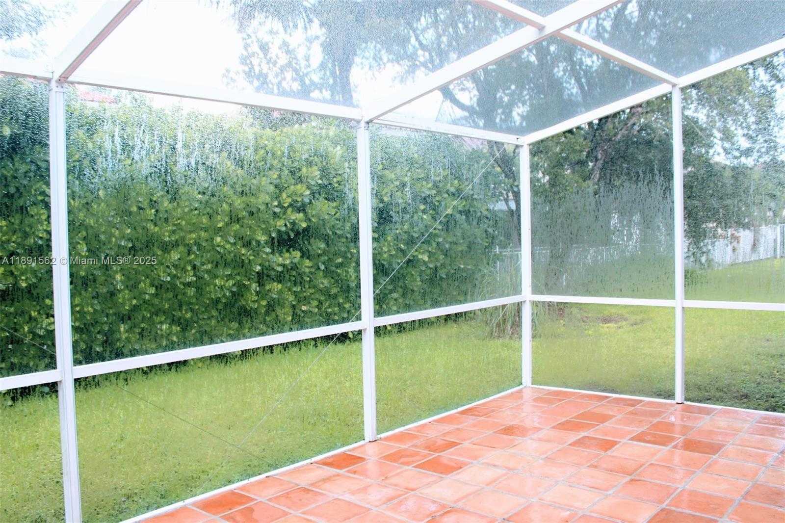 Small Image of 11151 MINNEAPOLIS DR, Cooper City Number 57