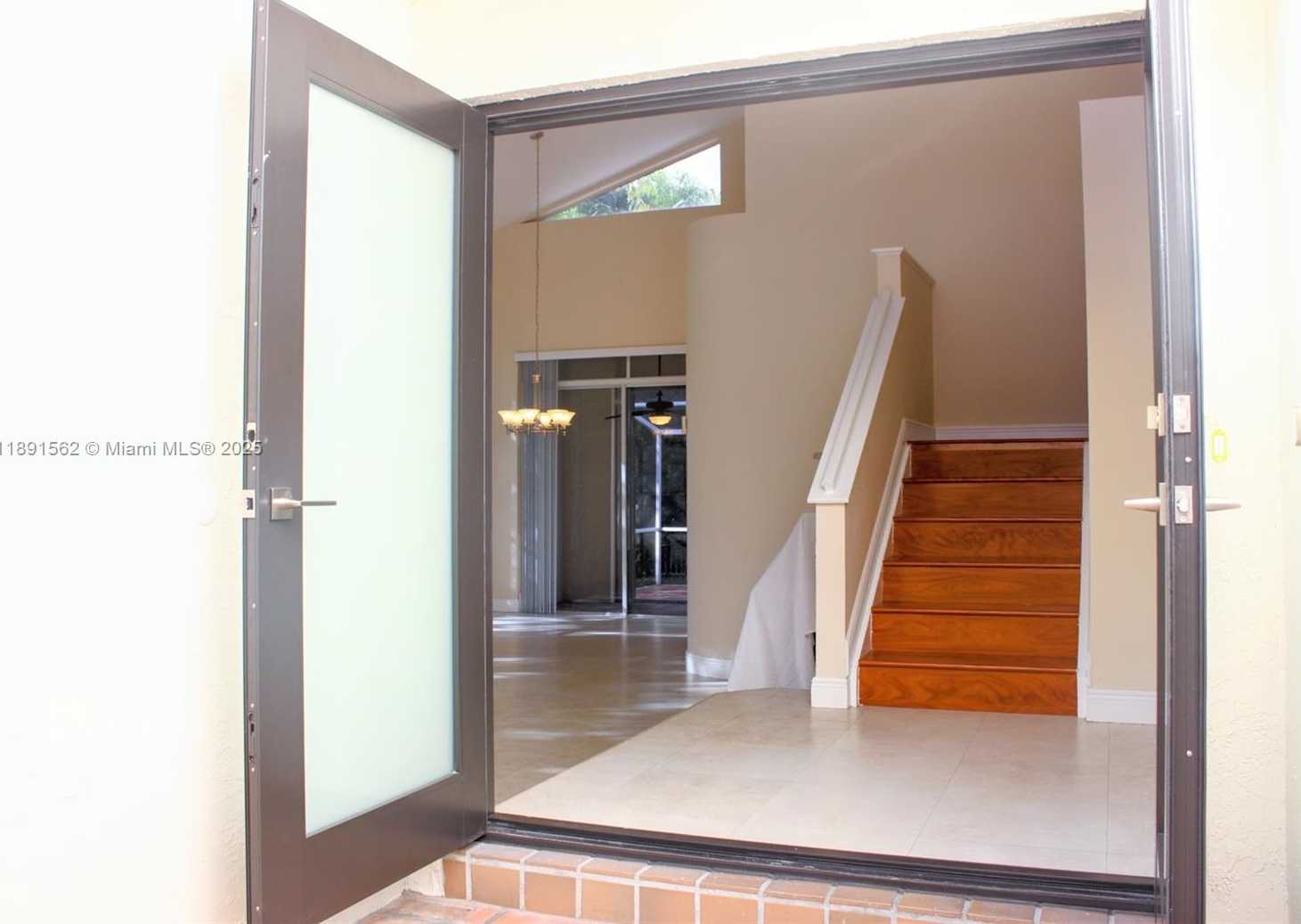 Small Image of 11151 MINNEAPOLIS DR, Cooper City Number 6
