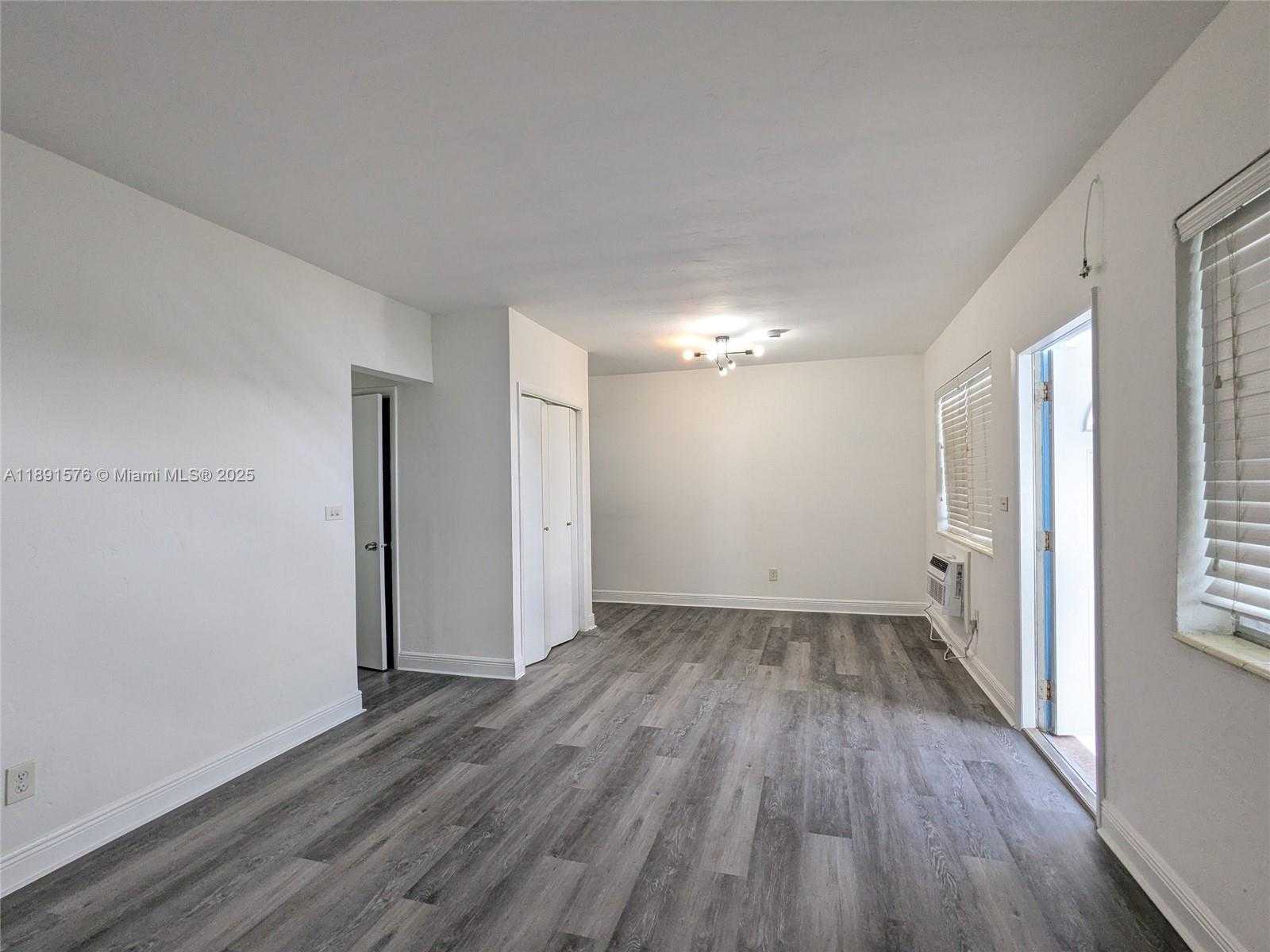 Small Image of 7805 CRESPI BLVD #2, Miami Beach Number 7