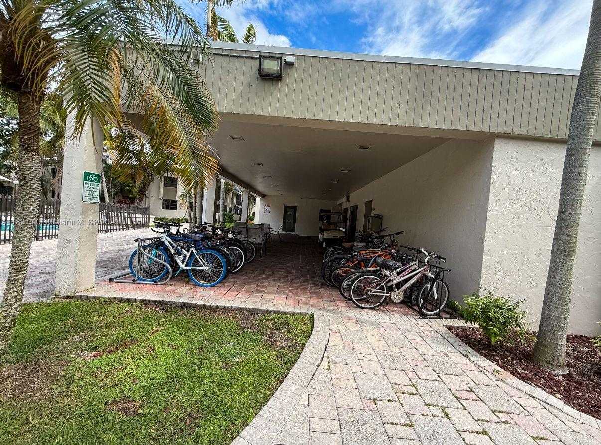 Small Image of 7917 SOUTH WEST 104TH ST #101F, Miami Number 29