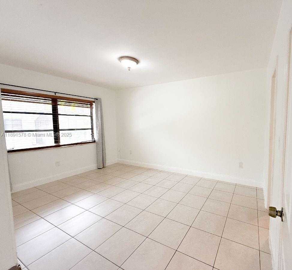 Small Image of 7917 SOUTH WEST 104TH ST #101F, Miami Number 5