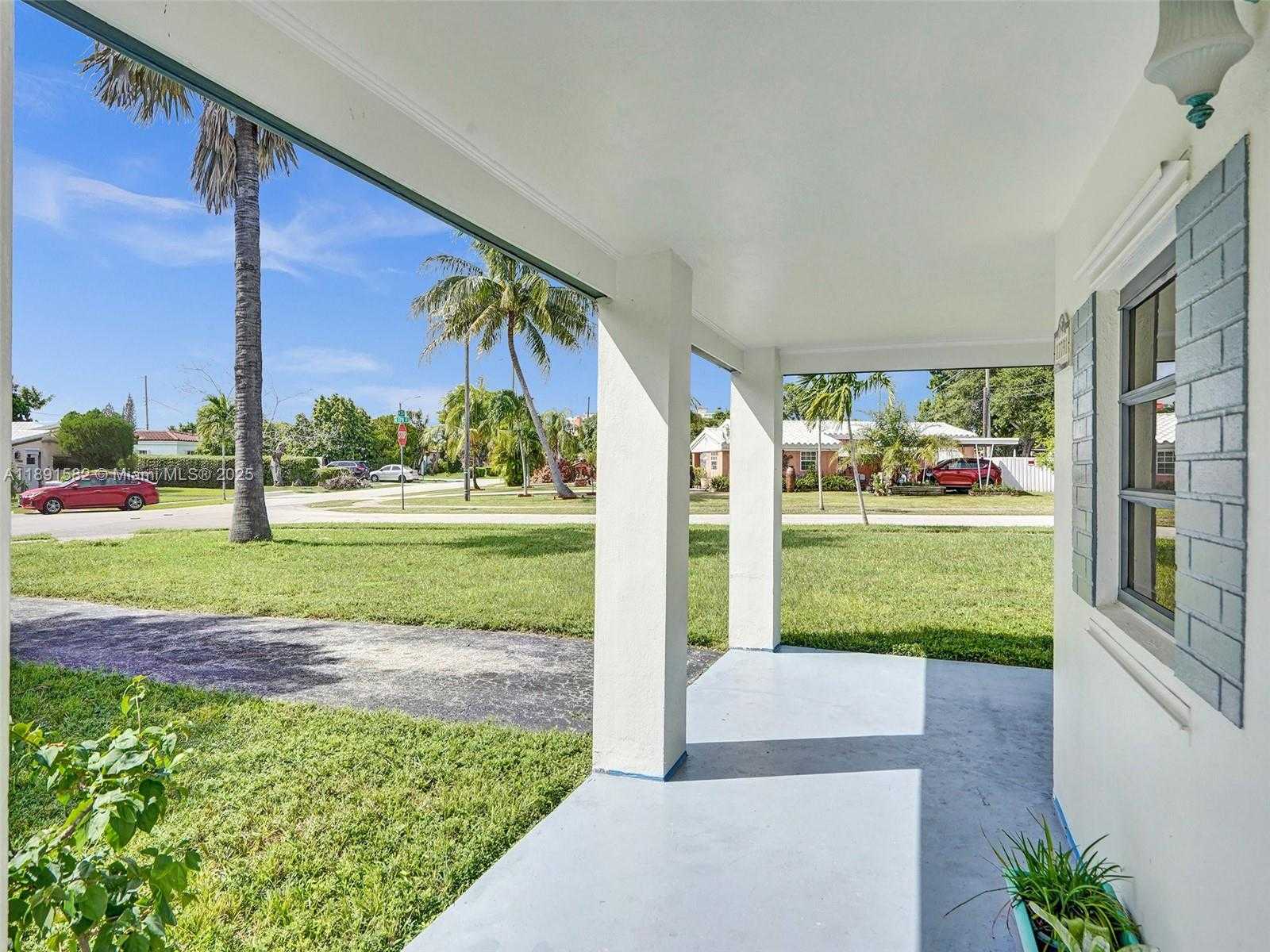 Small Image of 17791 NORTH EAST 13TH AVE, North Miami Beach Number 11