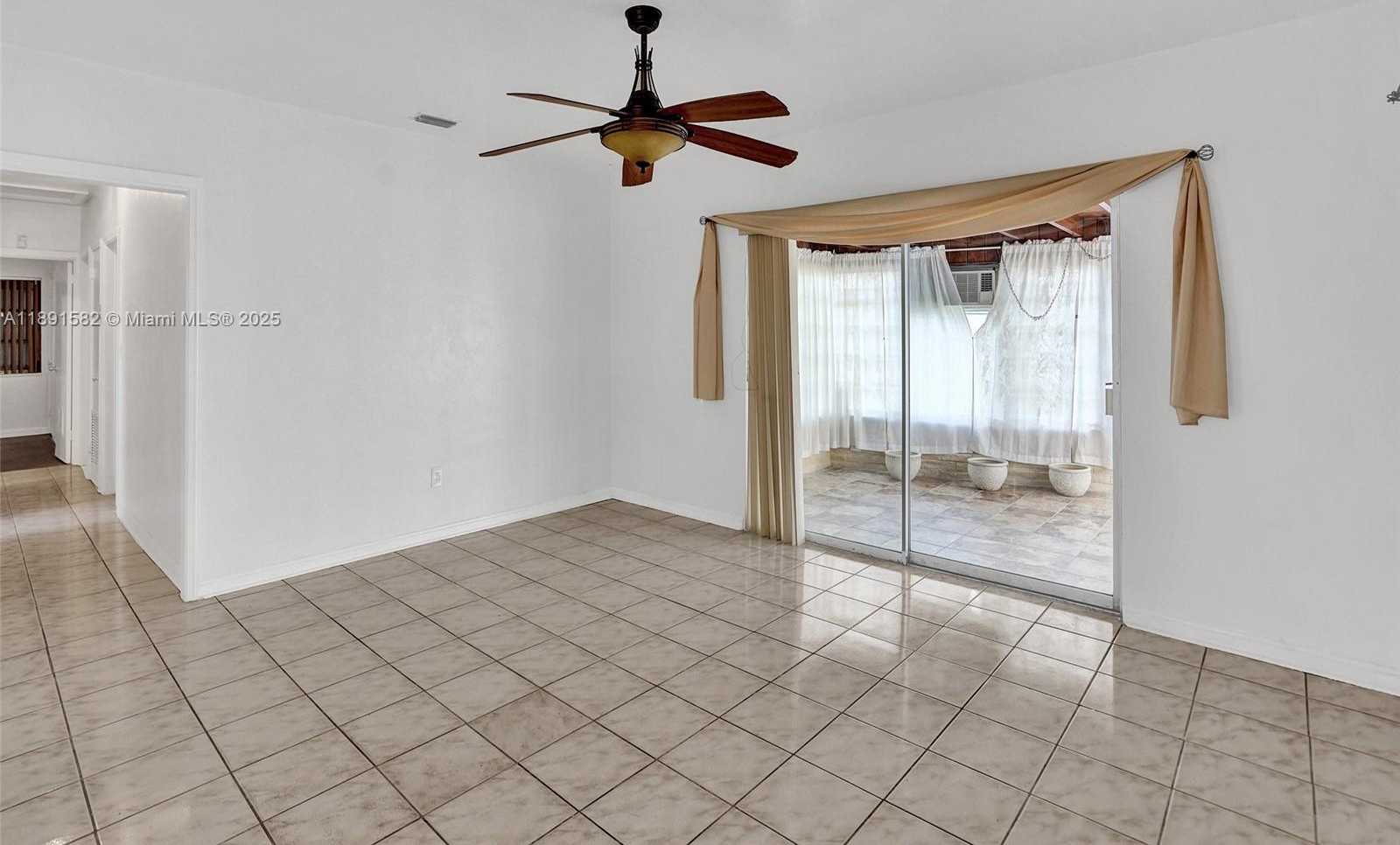 Small Image of 17791 NORTH EAST 13TH AVE, North Miami Beach Number 21