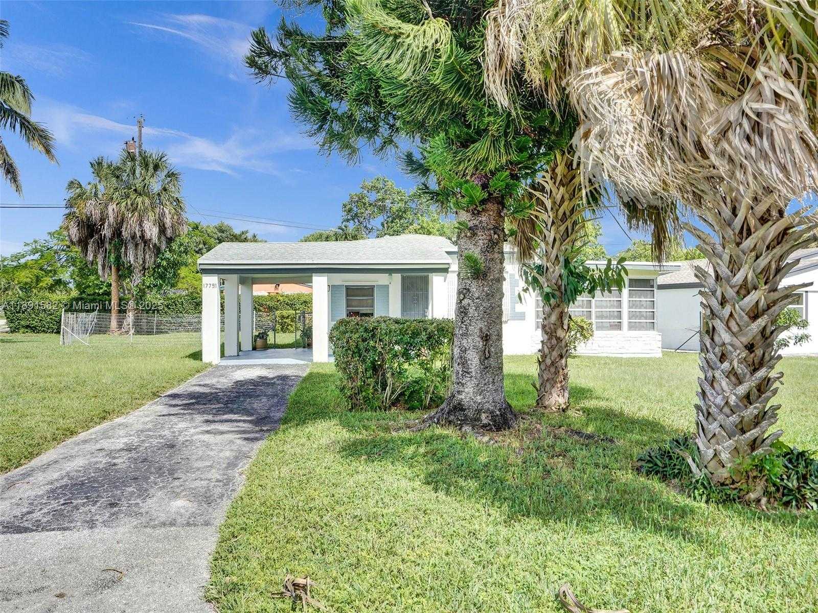 Small Image of 17791 NORTH EAST 13TH AVE, North Miami Beach Number 3