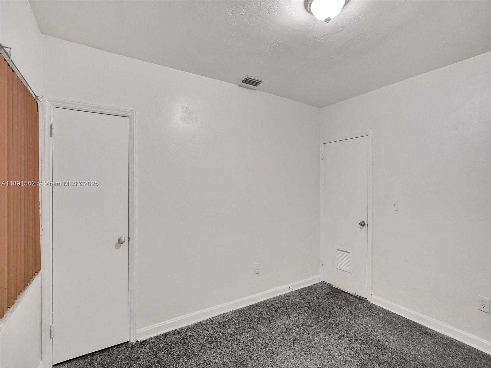 Small Image of 17791 NORTH EAST 13TH AVE, North Miami Beach Number 33