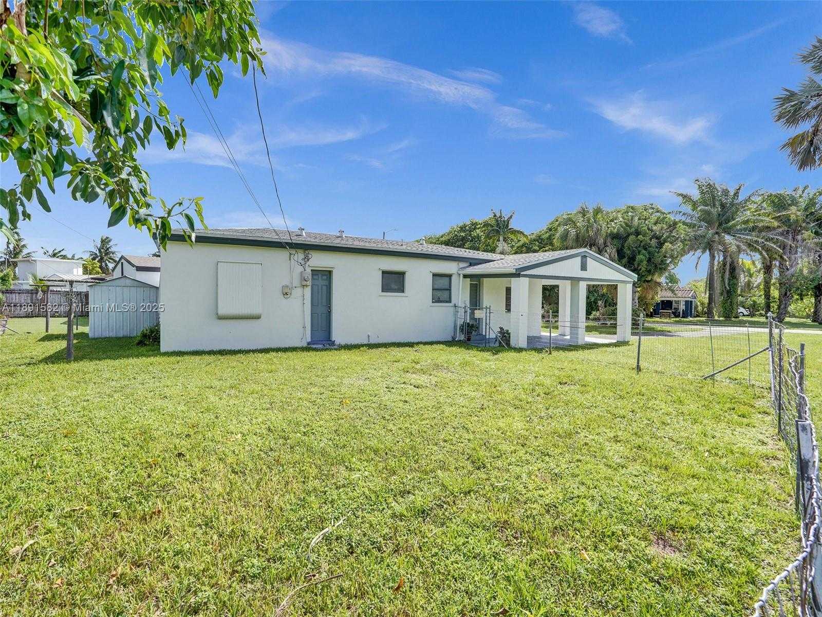 Small Image of 17791 NORTH EAST 13TH AVE, North Miami Beach Number 39