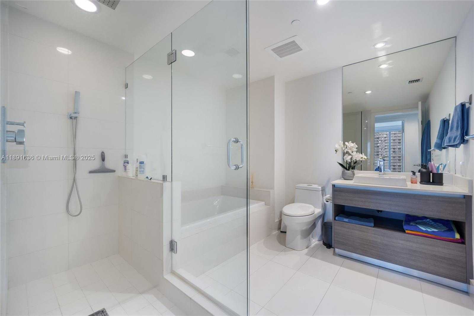 Small Image of 1100 SOUTH MIAMI AVE #2808, Miami Number 11
