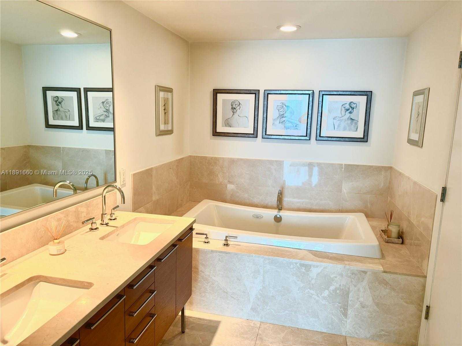 Small Image of 17001 COLLINS AVE #1407, Sunny Isles Beach Number 11