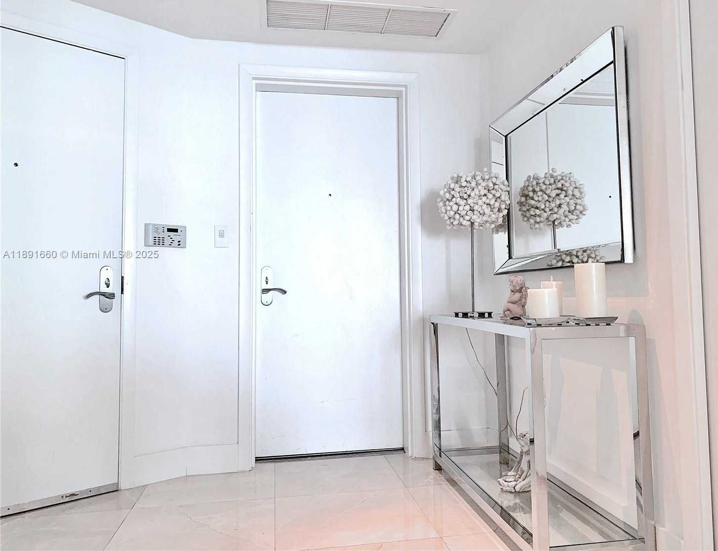 Small Image of 17001 COLLINS AVE #1407, Sunny Isles Beach Number 6
