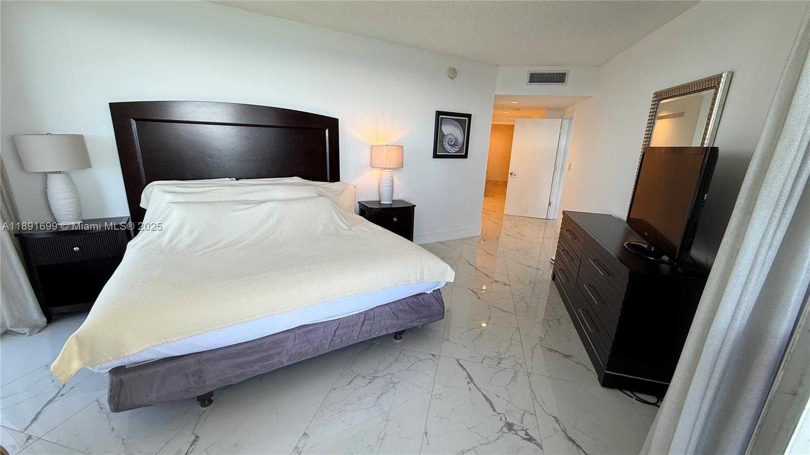Small Image of 17375 COLLINS AVE #1901, Sunny Isles Beach Number 34