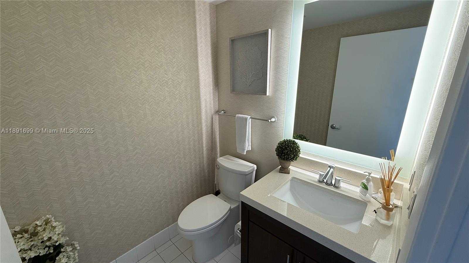 Small Image of 17375 COLLINS AVE #1901, Sunny Isles Beach Number 8