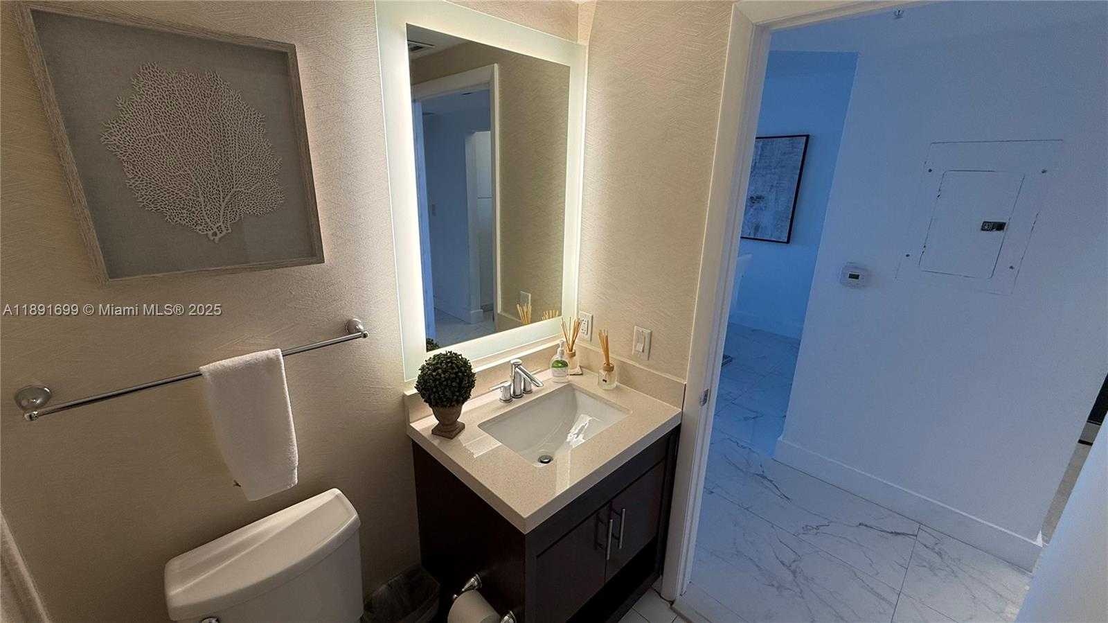 Small Image of 17375 COLLINS AVE #1901, Sunny Isles Beach Number 9