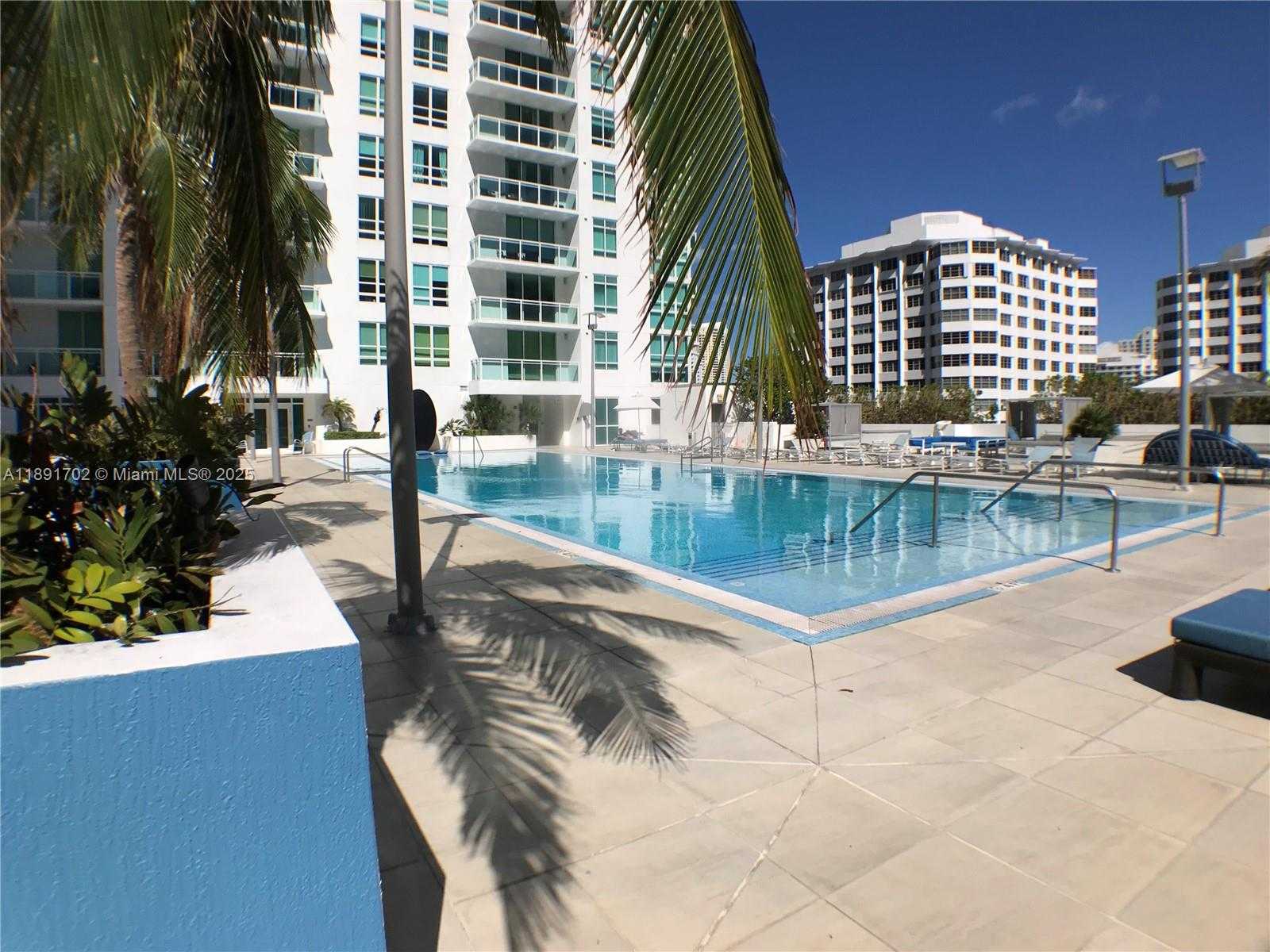Small Image of 950 BRICKELL BAY DR #1509, Miami Number 11