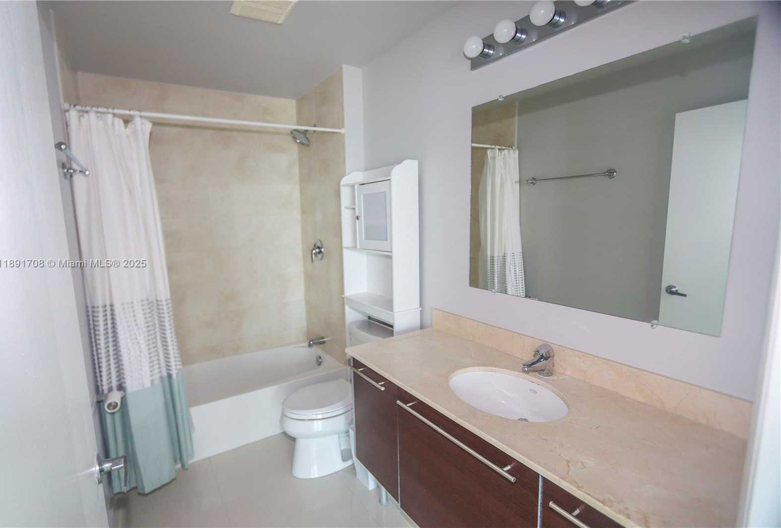 Small Image of 1900 NORTH BAYSHORE DR #2216, Miami Number 13