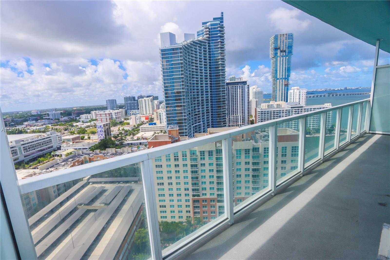 Small Image of 1900 NORTH BAYSHORE DR #2216, Miami Number 2