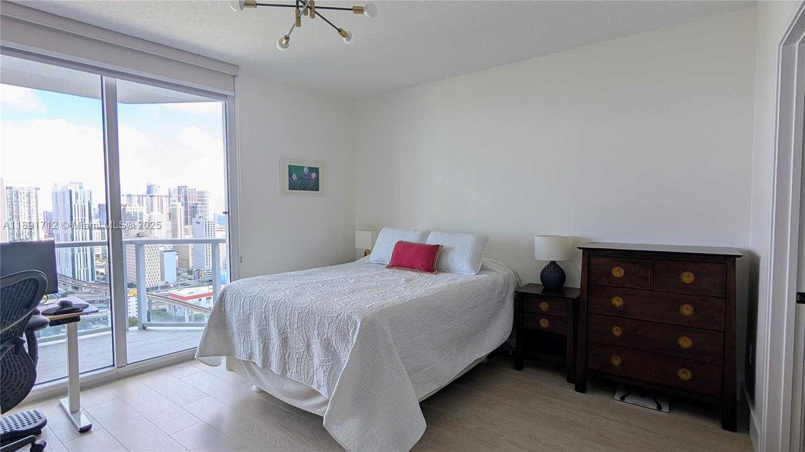 Small Image of 185 SOUTH WEST 7TH ST #3403, Miami Number 6