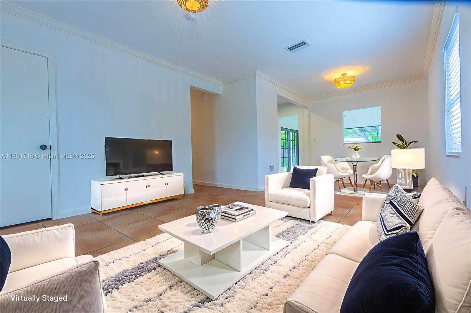 Small Image of 7420 SOUTH WEST 34TH TER, Miami Number 2