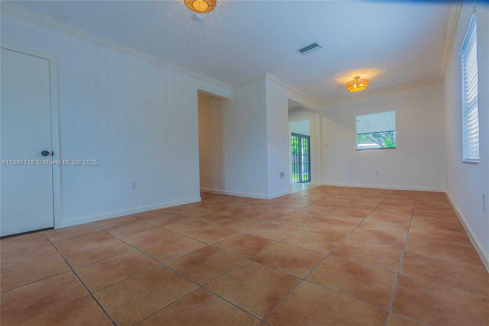 Small Image of 7420 SOUTH WEST 34TH TER, Miami Number 22