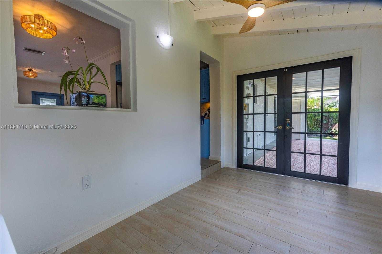 Small Image of 7420 SOUTH WEST 34TH TER, Miami Number 6