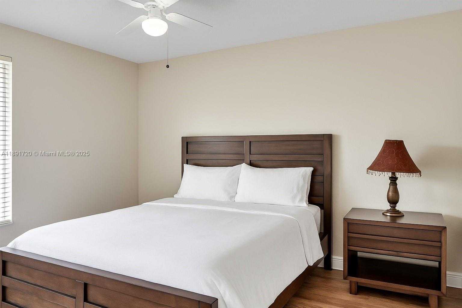 Small Image of 214 LA COSTA CT, Weston Number 15